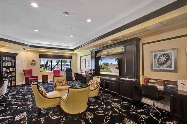 8257 La Jolla Vista Ln, Lake Worth, FL 33467