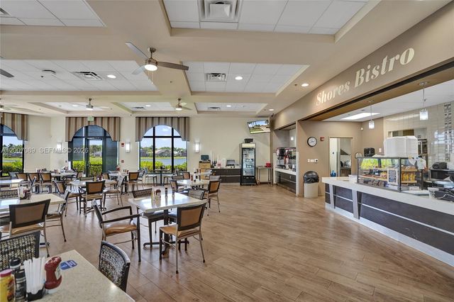 8257 La Jolla Vista Ln, Lake Worth, FL 33467