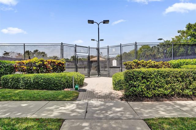 8257 La Jolla Vista Ln, Lake Worth, FL 33467