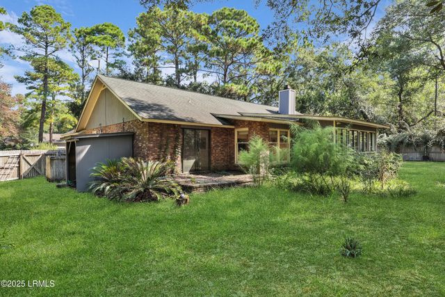 1 Pickens Street, Beaufort, SC 29907