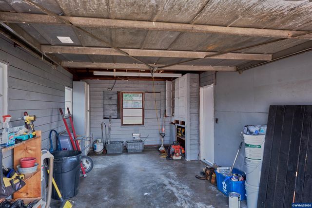 210 N First Av, Stayton, OR 97383