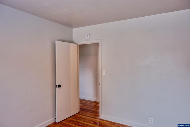 210 N First Av, Stayton, OR 97383