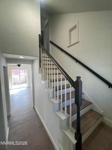 1832 H Street, Sparks, NV 89431