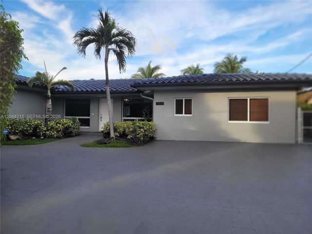 13140 Coronado Dr, North Miami, FL 33181