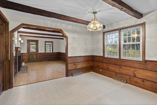 21 Flagg Rd, Westford, MA 01886