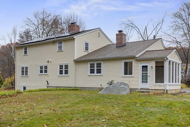 21 Flagg Rd, Westford, MA 01886