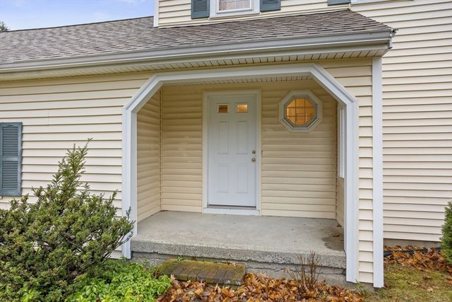 21 Flagg Rd, Westford, MA 01886