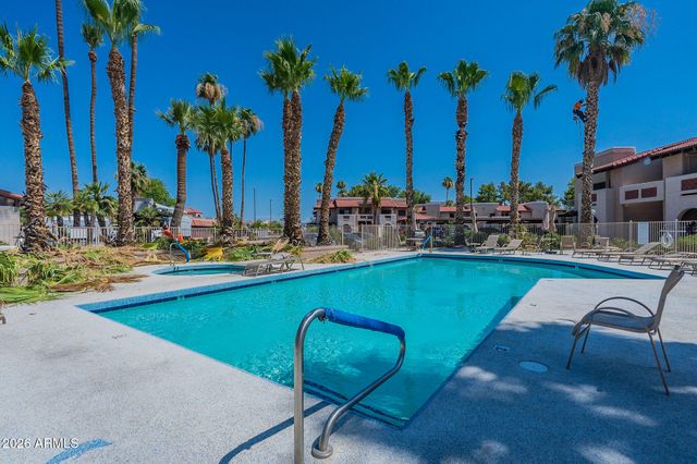 5757 W EUGIE Avenue 2098, Glendale, AZ 85304
