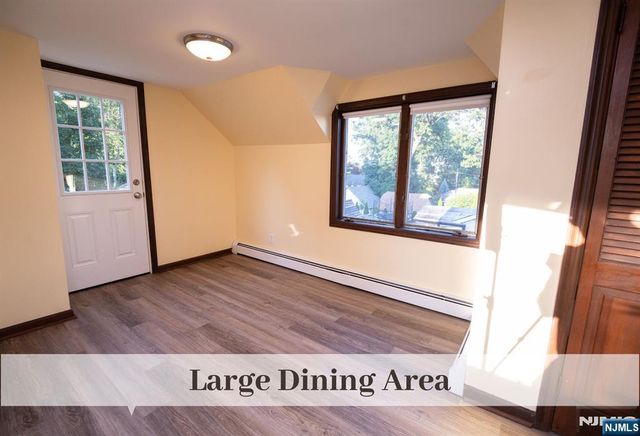 54 Glen Avenue 2nd Floor, Midland Park, NJ 07432