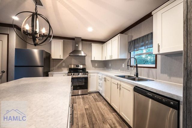 43 Griffin Road, Ludowici, GA 31316