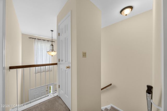 33 Heron Court, Manalapan, NJ 07726