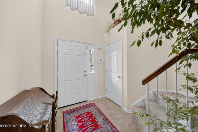 33 Heron Court, Manalapan, NJ 07726