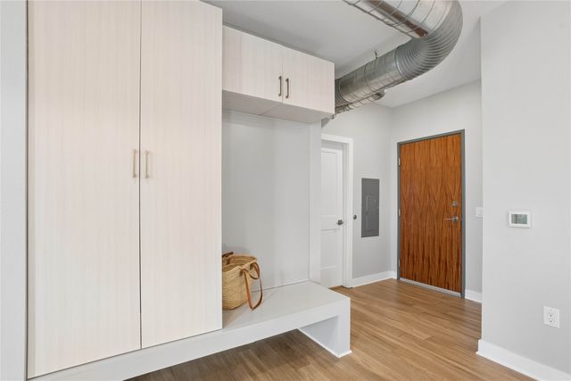 400 SW 7th Street 104, Des Moines, IA 50309