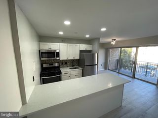12751 DARA DR #102, Woodbridge, VA 22192