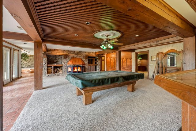 2552 S Skyline Drive, Springfield, MO 65804