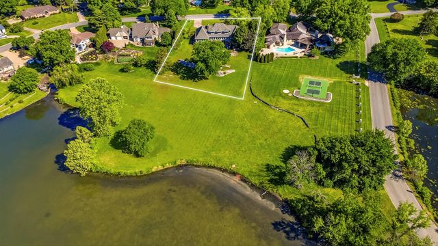2552 S Skyline Drive, Springfield, MO 65804