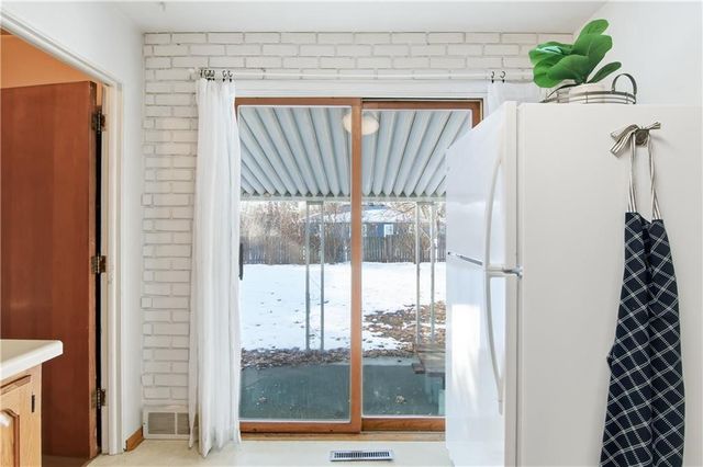 1709 Hopkins Avenue, Eau Claire, WI 54701