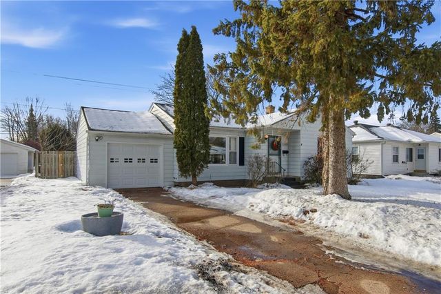 1709 Hopkins Avenue, Eau Claire, WI 54701