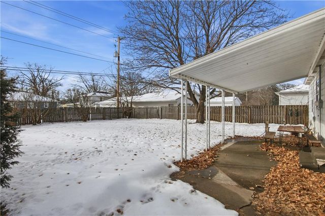 1709 Hopkins Avenue, Eau Claire, WI 54701