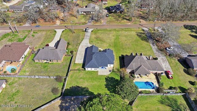 1347 S Old Highway 49, Richland, MS 39218