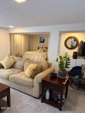390 Church Street, Belford, NJ 07718