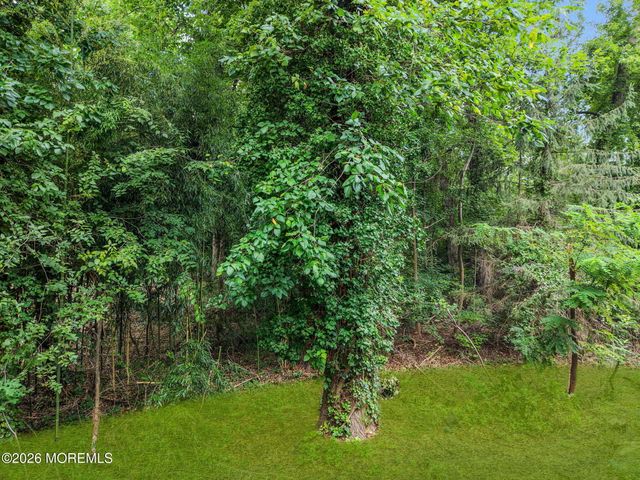 390 Church Street, Belford, NJ 07718