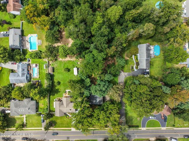 390 Church Street, Belford, NJ 07718