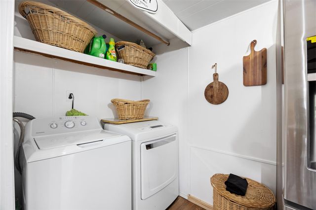 56 Erin Drive, Huntsville, TX 77320