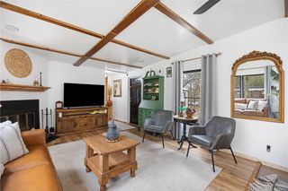 56 Erin Drive, Huntsville, TX 77320