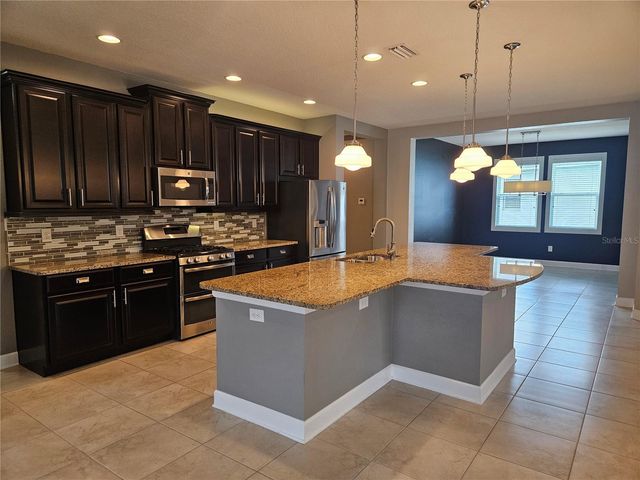 924 BUTTERCUP GLEN, Bradenton, FL 34212