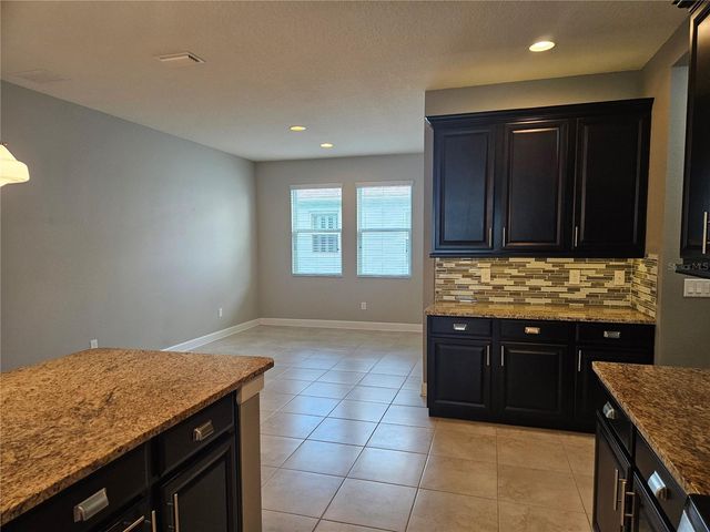 924 BUTTERCUP GLEN, Bradenton, FL 34212