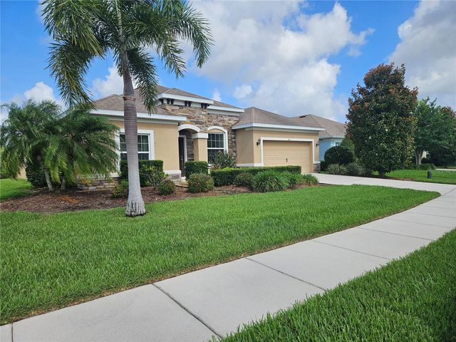 924 BUTTERCUP GLEN, Bradenton, FL 34212