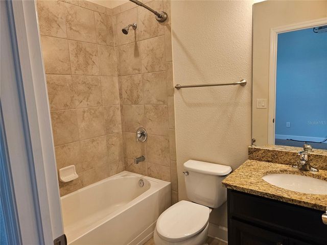 924 BUTTERCUP GLEN, Bradenton, FL 34212