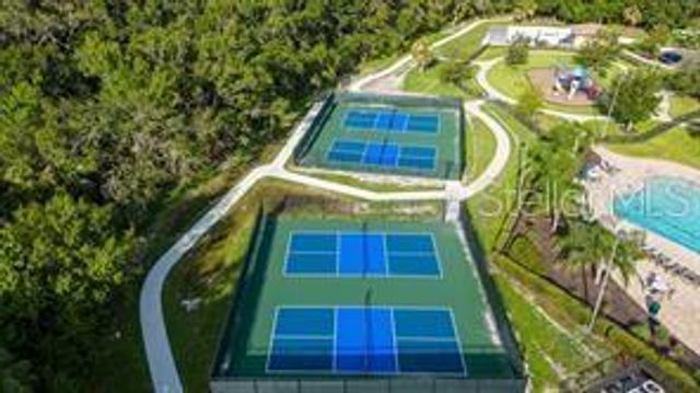 924 BUTTERCUP GLEN, Bradenton, FL 34212