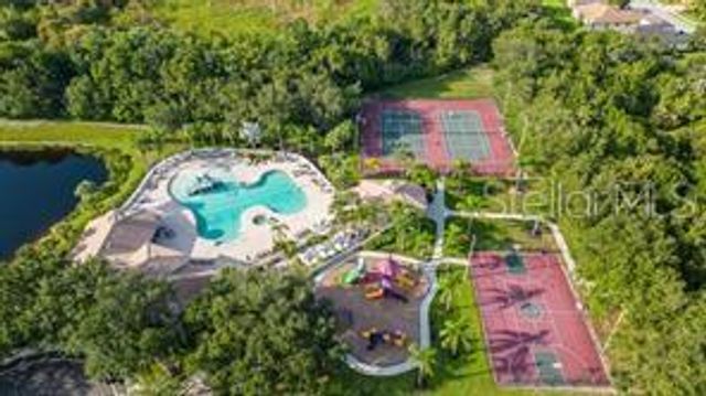924 BUTTERCUP GLEN, Bradenton, FL 34212