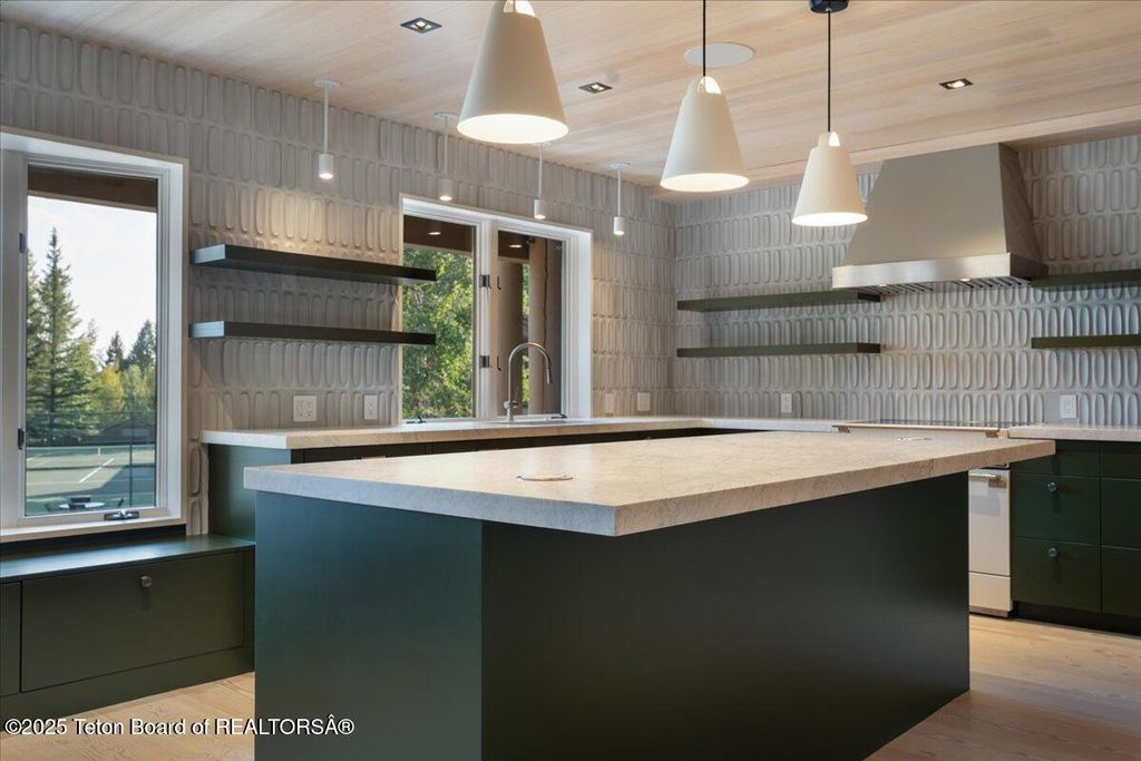 3519 W MCCOLLISTER Drive, Teton Village, WY 83025 photo 2