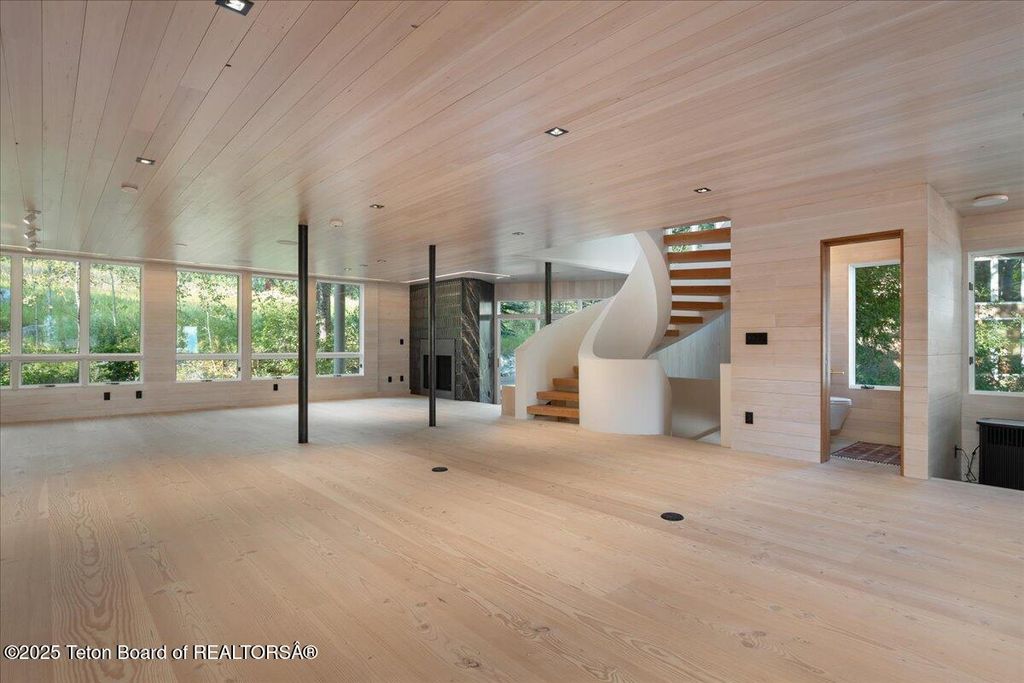 3519 W MCCOLLISTER Drive, Teton Village, WY 83025 photo 6