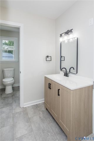 1300 Covington Rd, Colonial Heights, VA 23834