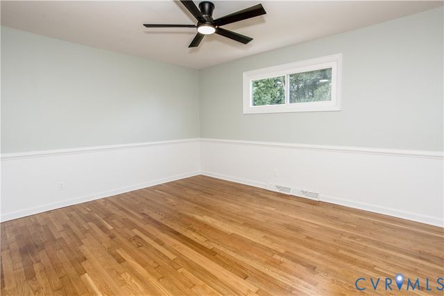 1300 Covington Rd, Colonial Heights, VA 23834