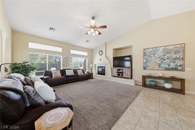 8609 Spotted Fawn Court, Las Vegas, NV 89131