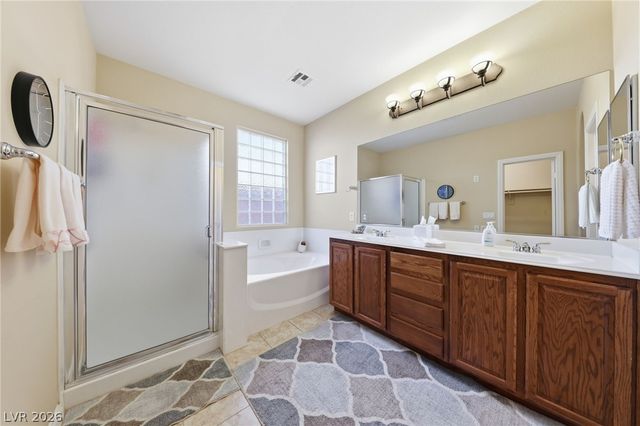 8609 Spotted Fawn Court, Las Vegas, NV 89131