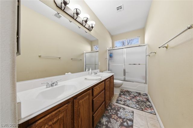 8609 Spotted Fawn Court, Las Vegas, NV 89131