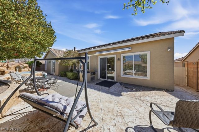 8609 Spotted Fawn Court, Las Vegas, NV 89131
