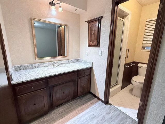 613 Victoria Drive, Yukon, OK 73099