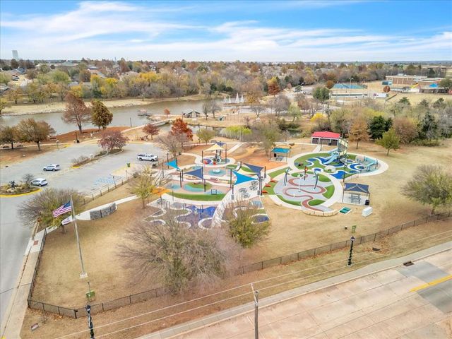 613 Victoria Drive, Yukon, OK 73099