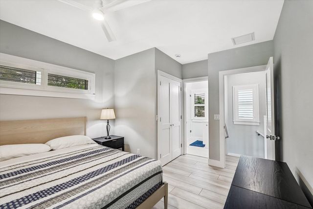 425 Hugh Street, Jupiter, FL 33458