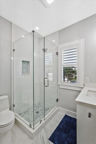 425 Hugh Street, Jupiter, FL 33458