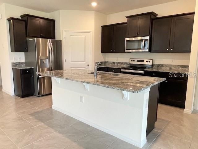 5084 STOKES WAY, Wildwood, FL 34785