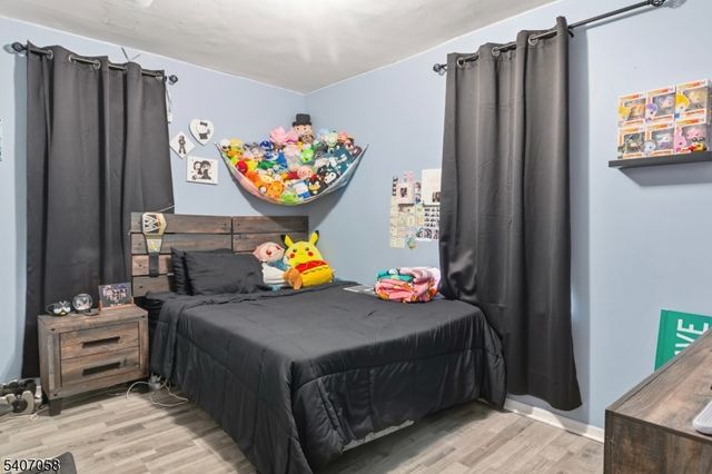 273 E 6Th St, Clifton City, NJ 07011