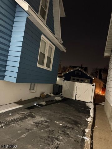 273 E 6Th St, Clifton City, NJ 07011